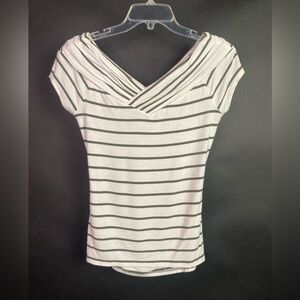 XS Green Striped Top